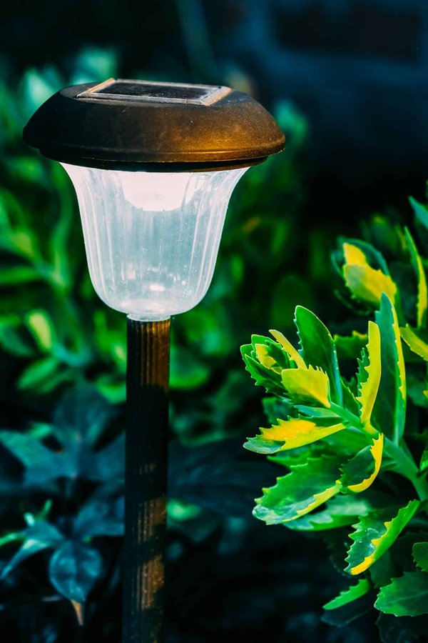 How to Implement Passive Solar Design in New UK Housing Estates for Energy Efficiency?